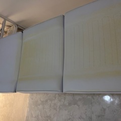 ２２日まで要相談！引き渡し表参道エステベッドの画像