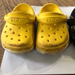 クロックス　サンダルの画像