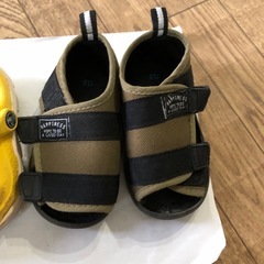 クロックス　サンダルの画像