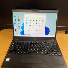 富士通 LIFEBOOK WU2/C3 FMVWC3U27 core i5 8世代