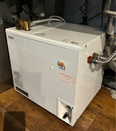 トップ INAX小型電気温水器 即設置可能】LIXIL INAX 小型電気温水器