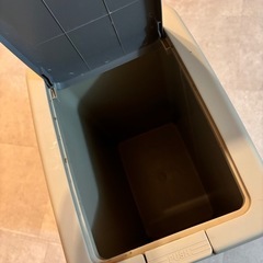 45Lのゴミ箱の画像