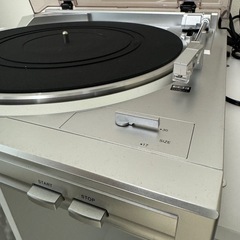 DENONレコードプレーヤーの画像
