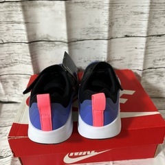 【新品箱有り】NIKE キッズシューズ20cmの画像