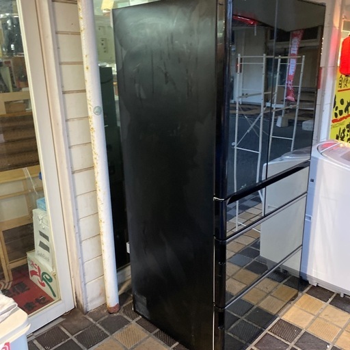 冷凍冷蔵庫：6ドア 定格内容積735L（R-WX7400G）