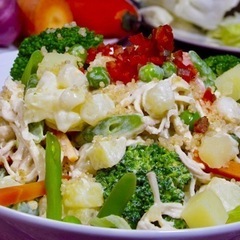スーパーフード「キヌア」を使ったボリビアのヘルシー南米家庭料理の画像