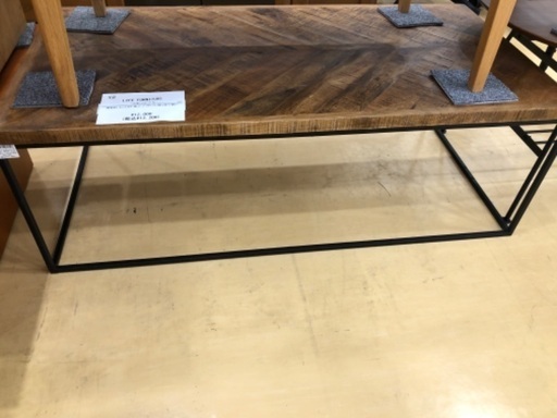 【軽トラック貸出サービス有】LIFE FURNITURE ヘリンボーンテーブル　無垢材　スレヘコミキズあり　ブラウン　FLMEe取り扱い