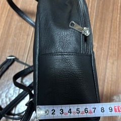 H&M リュックの画像