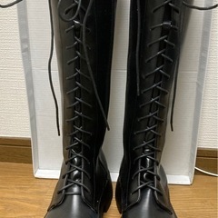 ディブルベーゼ　ロングブーツの画像