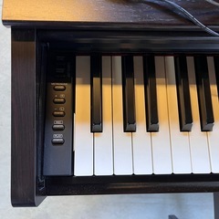 成約済み【東区】YAMAHA ARIUS YDP-143R 電子 ピアノ 鍵盤 楽器 2017年製 中古の画像