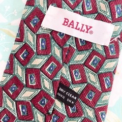 BALLYバリー幾何学模様 ネクタイ 赤 緑の画像