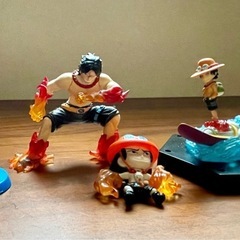 ワンピース エース　フィギュア&グッズ セットの画像