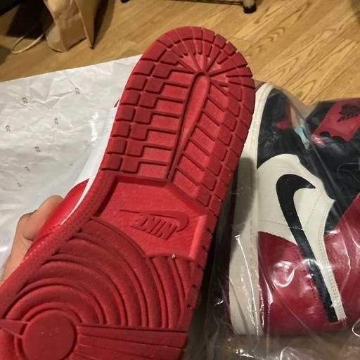 AJ1