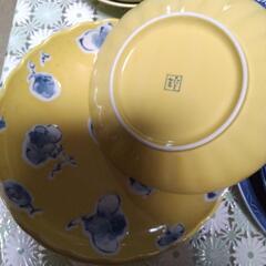 ✳️ふれあい軒下に置いてます❗️ たち吉皿や大鉢等の画像