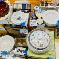 食器、ホットプレート
