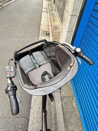 ⭐️近場発送無料⭐️ブリジストン電動アシスト自転車前後チャイルドシート付き