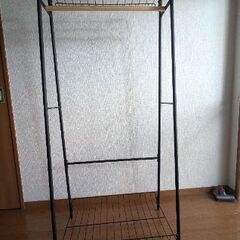 ハンガーラック