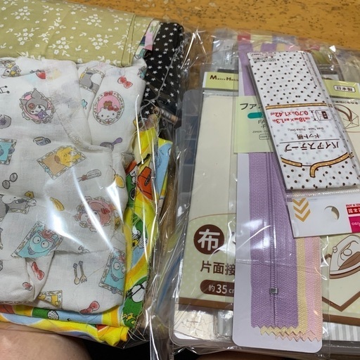 ハンドメイドなどに⭐︎ハギレ大量まとめ売り