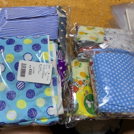 ハンドメイドなどに⭐︎ハギレ大量まとめ売り