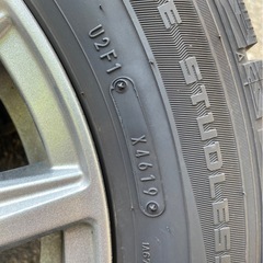 ダンロップ　スタッドレスタイヤ付きホイールセット 16インチの画像