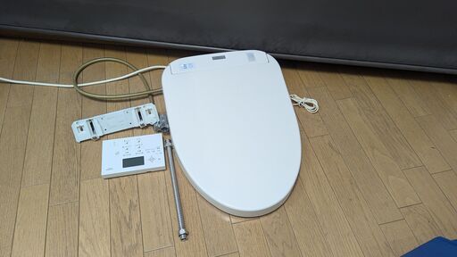 TOTOウォシュレットです。