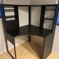 IKEAコーナーデスク