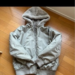 ZARA リバーシブルボンバージャケットMサイズの画像
