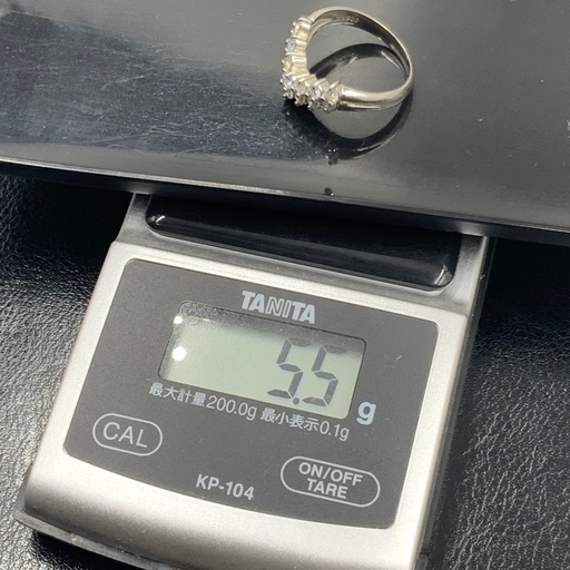 pt900 プラチナ900 V型　ダイヤモンド　リング　5.5g