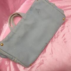プラダカナパのカバン中古の画像