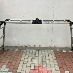 脚立の画像