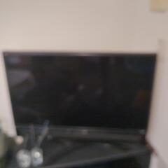 40インチ　液晶テレビ
