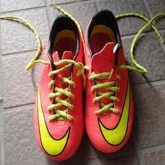NIKE　スパイク　サッカー　22センチ