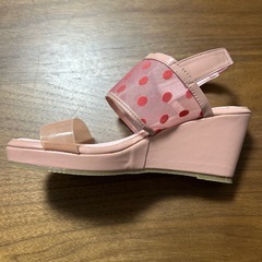 レディースサンダルの画像