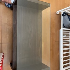 ガラステーブル
の画像