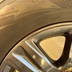 ハイラックスのタイヤ
