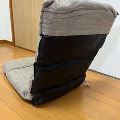 リクライニング座椅子　カバー付きの画像