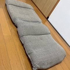リクライニング座椅子　カバー付きの画像