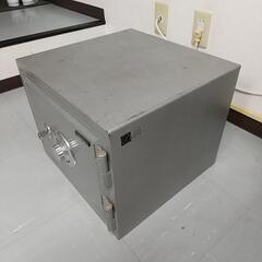耐火金庫の画像
