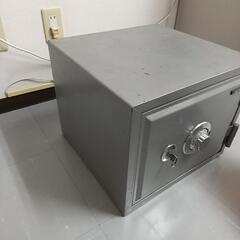 耐火金庫の画像