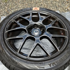 235/45R18ホイール付冬タイヤの画像