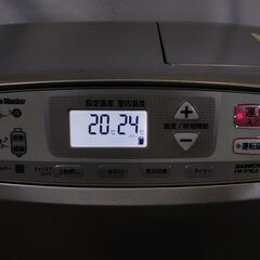 △ DAINICHI ダイニチ ブルーヒーター 石油ファンヒーター暖房 ストーブ ～20畳 FW-579LE 2013年製 動作確認済の画像