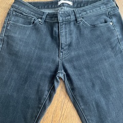 UNIQLO ジーンズコットンパンツ　4本セットの画像