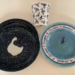 洋食器　皿３枚とフリーカップ