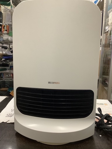 アイリスオーヤマ 大風量セラミックヒーター首振りタイプ ホワイト KCH-12TDSW1-W  リサイクルショップ宮崎屋　佐土原店　2