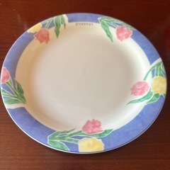 【受付終了】GIVENCHYの大皿の画像