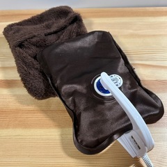 【済】充電式　湯たんぽ カバー付き