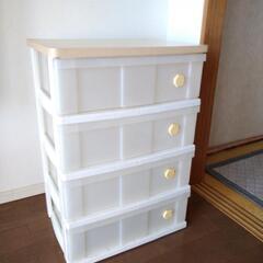 木目天板4段プラスチックタンス