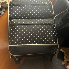 0円　取りに来てくれる方限定　スーツケース