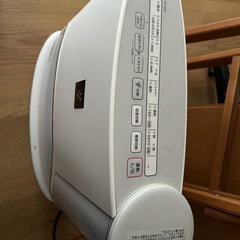 数回のみ使用。加湿セラミックファンヒーター　　の画像