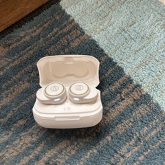【小型/小さい/かわいい】audio-technica オーディオテクニカ ATH-CK1TW WH ホワイト ワイヤレスイヤホン Bluetooth iPhone Android PC 通話 防水 IPX5/7 マイク 長時間の画像